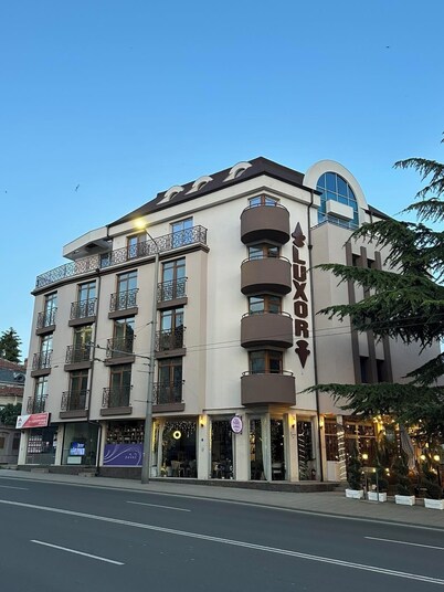 Hotel Luxor