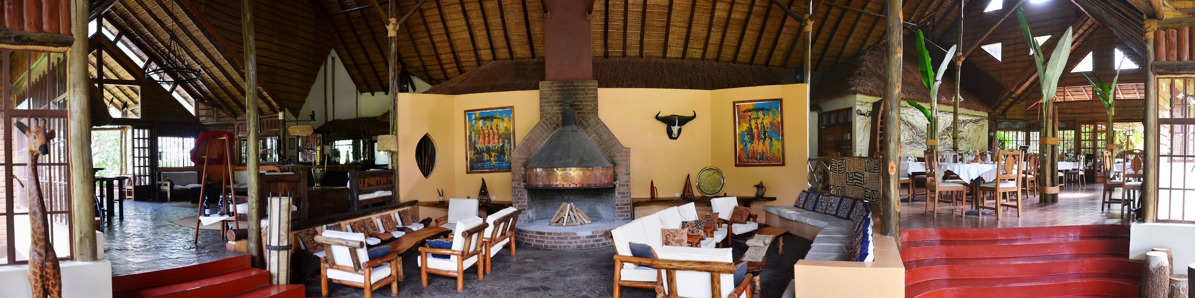 Breakfast, lunch, dinner served; international cuisine, pool views 