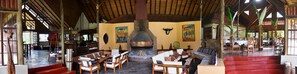 Breakfast, lunch, dinner served; international cuisine, pool views - Arumeru River Lodge (Arusha)