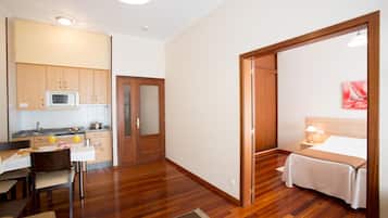 1 yatak odası, minibar, odada kasa, masa