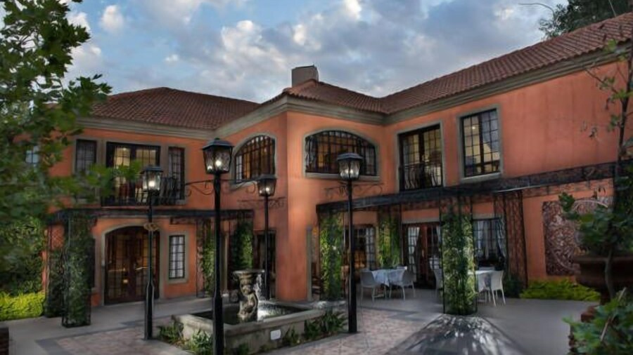 Ivory Manor Boutique Hotel