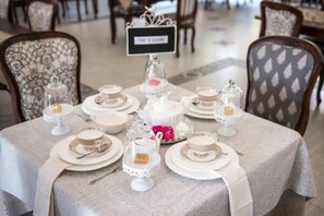 Breakfast, lunch, dinner and brunch served - Ivory Manor Boutique Hotel (Pretoria)