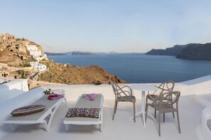 Senior Suite, Hot Tub, Sea View | Balcony - The Architect's Cave House (Santorini)