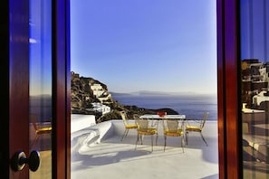 Senior Suite, Hot Tub, Sea View | Balcony - The Architect's Cave House (Santorini)