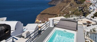 1809 Villa by Thireas