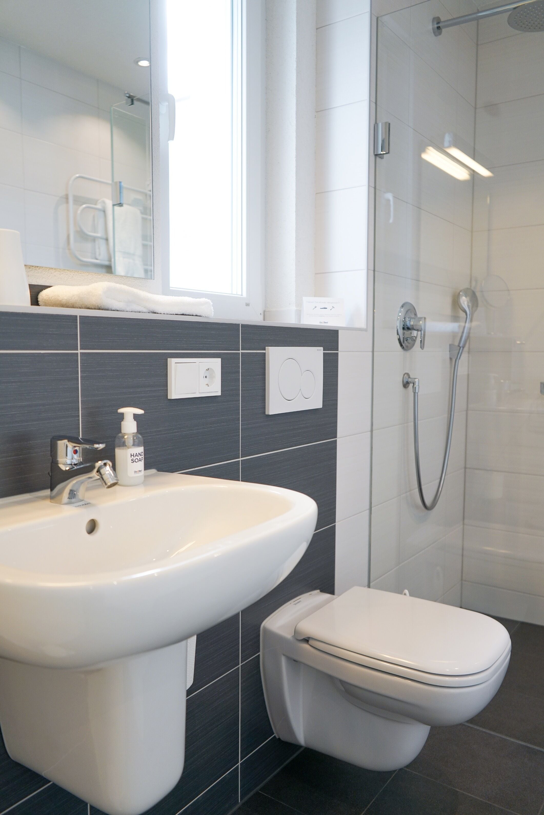 Photo - Hotel Go2Bed Weil am Rhein - Basel