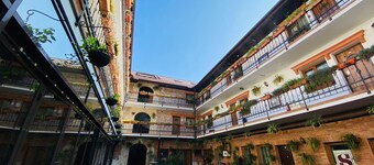 Hotel Hanul Fullton