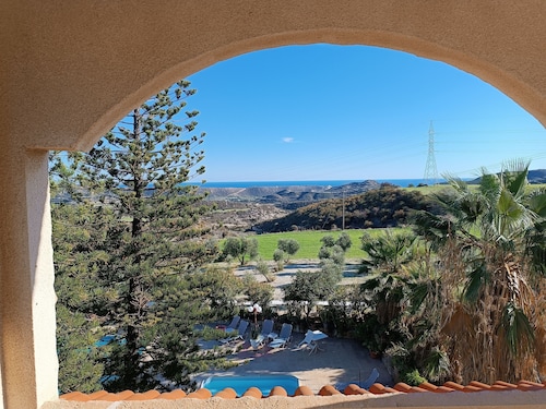 Rantzo Holiday Apartments