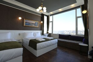 Deluxe Suite, Jetted Tub, Sea View | In-room safe, desk, soundproofing, free WiFi - Art Nouveau Pera (Istanbul)