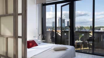 Penthouse, 1 Schlafzimmer (For 3-4) | 1 Schlafzimmer, Zimmersafe, kostenloses WLAN, Bettwäsche