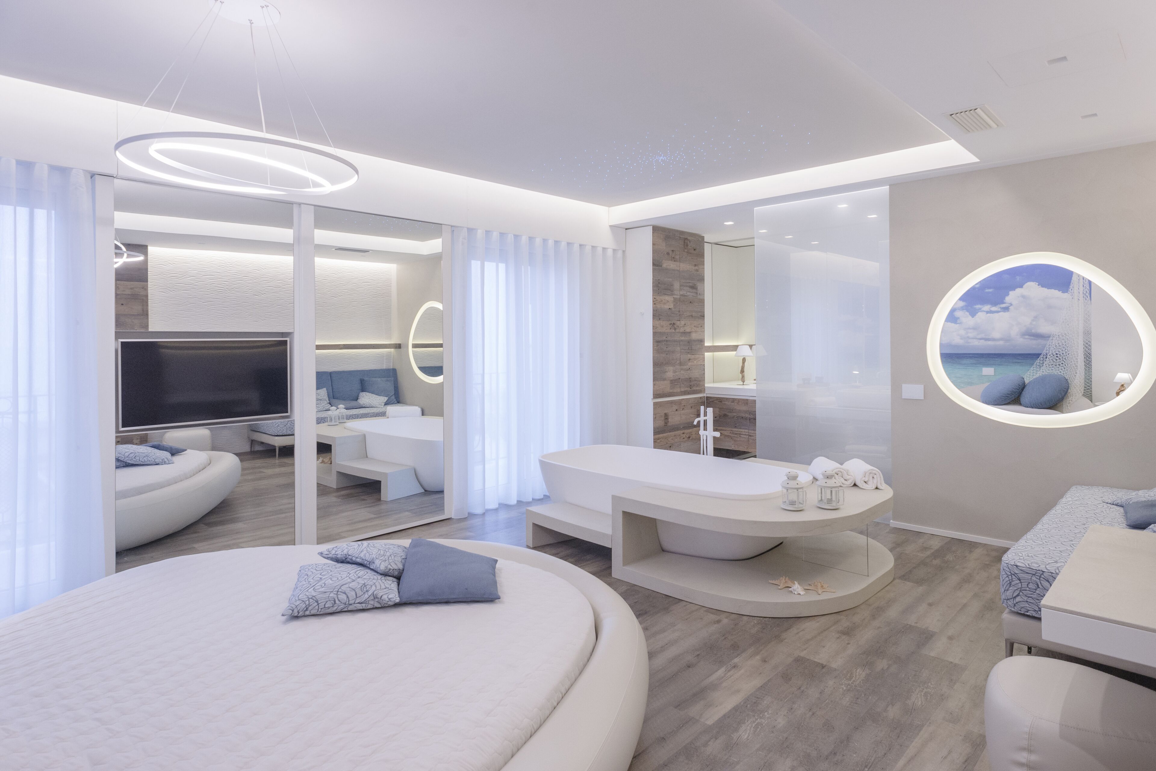 40-inch flat-screen tv with digital channels, tv