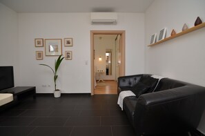 Appartement Confort, 1 chambre, terrasse | Salle de séjour