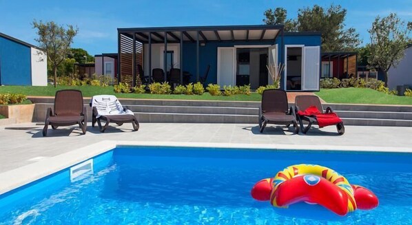 Outdoor pool - Kastanija Mobile Homes (Novigrad)
