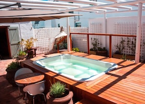 Outdoor spa tub - Paternoster Manor (Paternoster)
