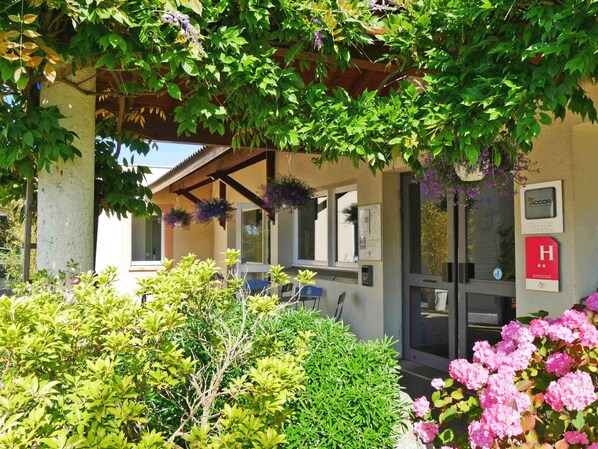 Miscellaneous - ibis budget Lisieux (Lisieux)