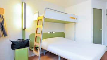 Triple Room, Multiple Beds