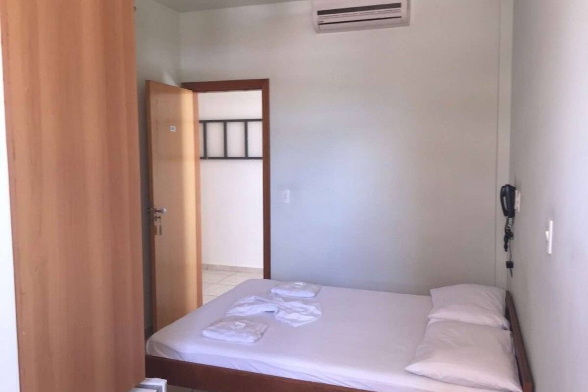 Phòng đôi | Minibar, bàn, màn/rèm cản sáng, truy cập Internet không dây miễn phí