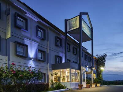 ibis budget Santeny