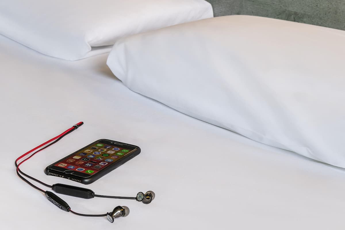 Chambre double | Bureau, accĂšs au Wi-Fi (inclus), literie fournie