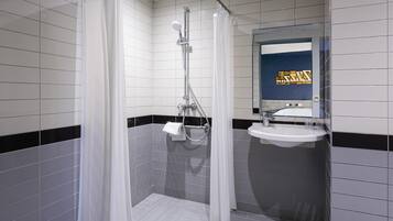 Room, 1 Double Bed, Accessible | Desk, free WiFi, bed sheets, wheelchair access