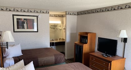 Heritage Inn