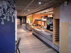 Daily buffet breakfast (EUR 10 per person) - ibis budget Caen Porte de Bretagne (Bretteville-sur-Odon)