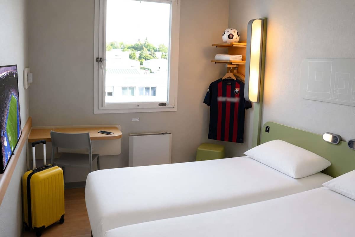 Twin Room, 2 Single Beds