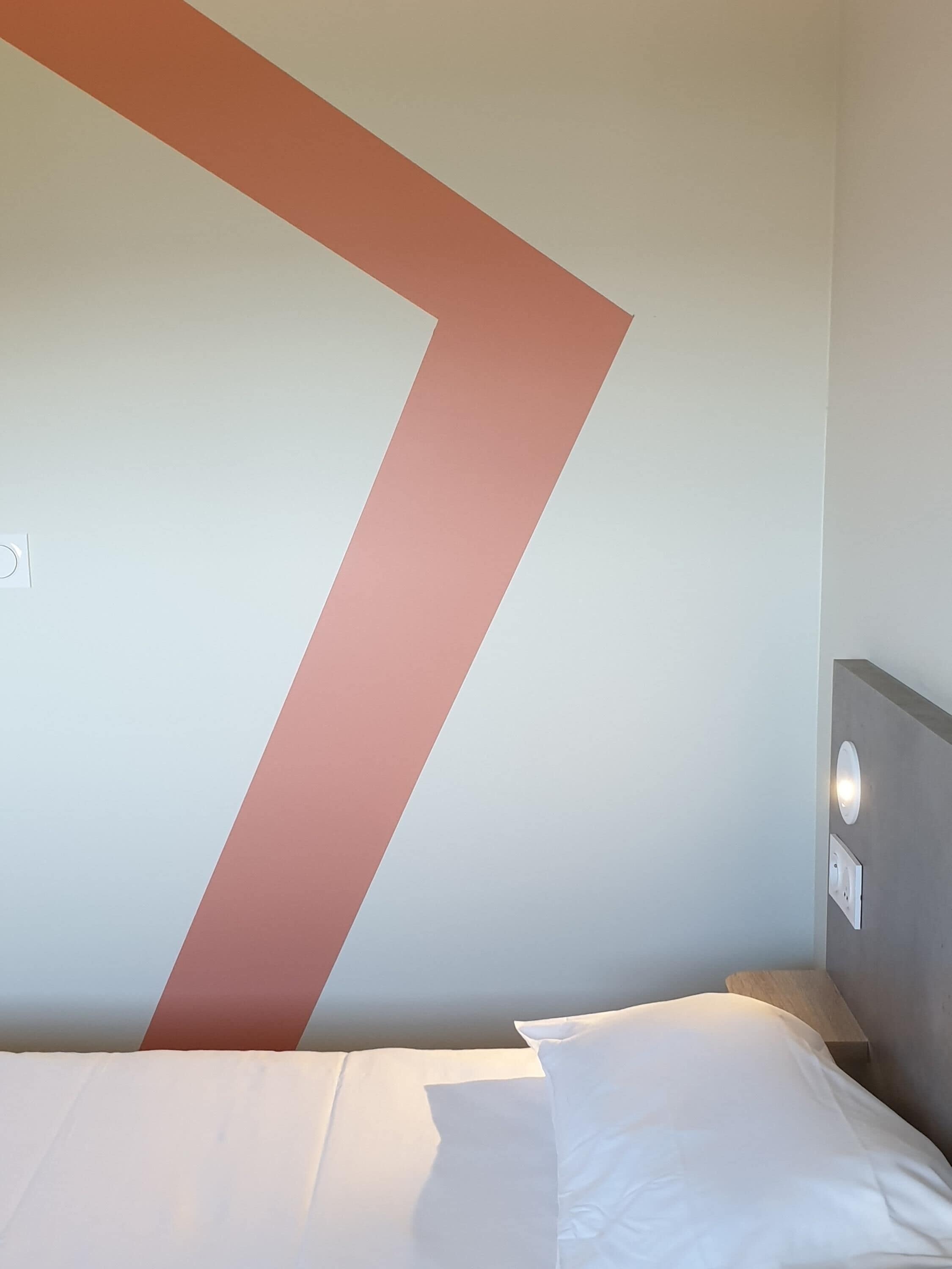 Chambre Standard, 1 lit double | Bureau, rideaux occultants, chambres insonorisées, lits bébé (gratuits)