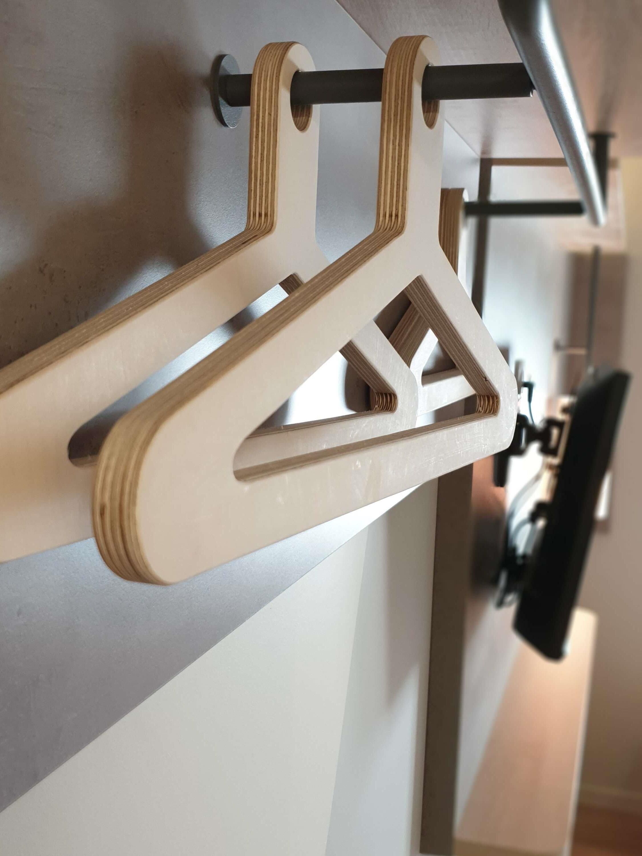 desk, blackout curtains, soundproofing, free cots/infant beds