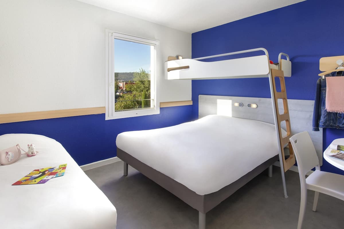 Family Room, 2 Double Beds