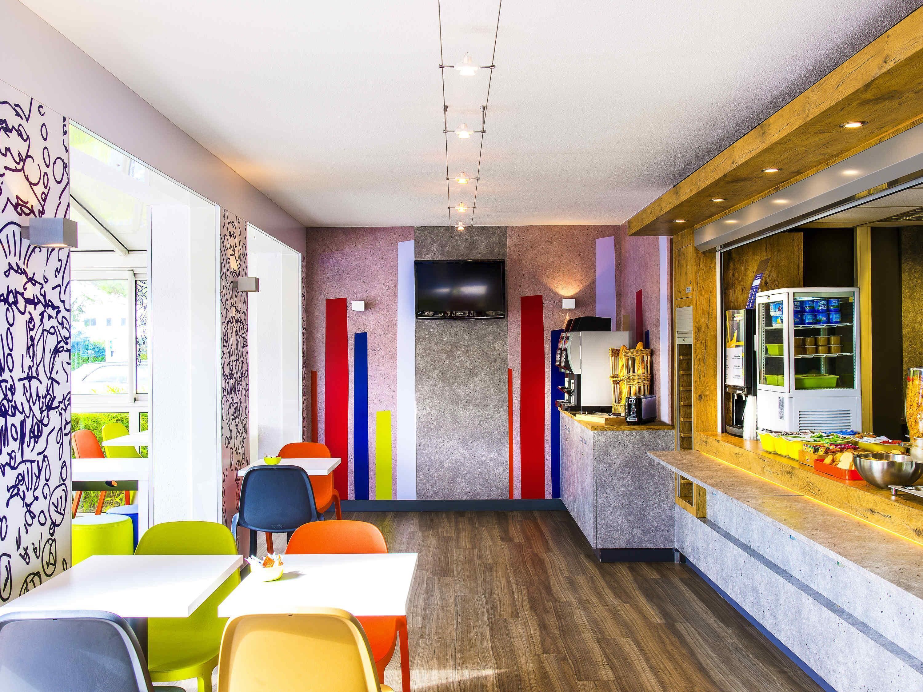 daily buffet breakfast (eur 8.90 per person)