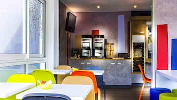 Daily buffet breakfast (EUR 8.90 per person)