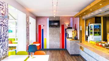 Daily buffet breakfast (EUR 8.90 per person)