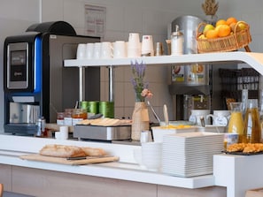 Déjeuner continental servi tous les jours en supplément