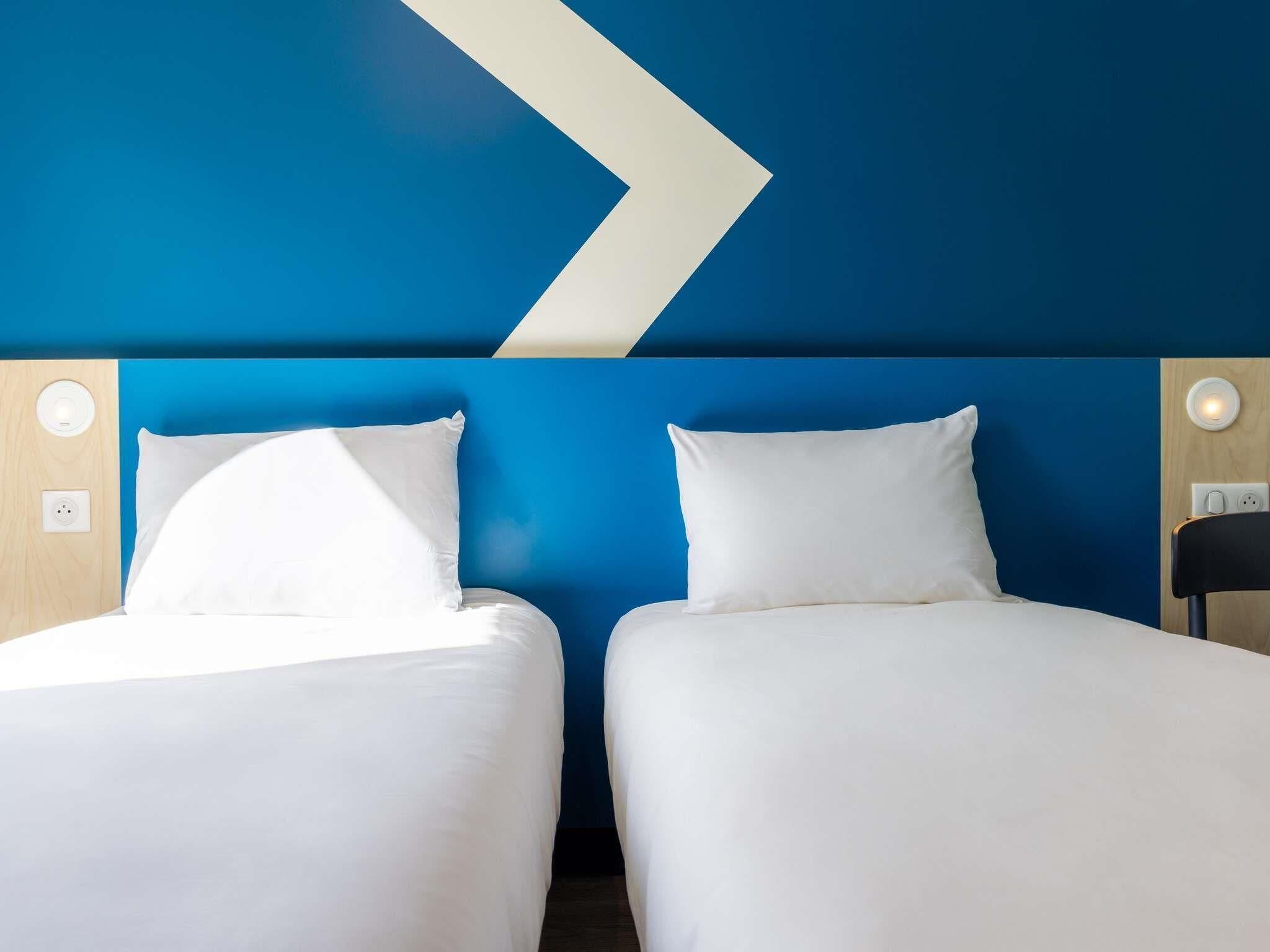 Hypo-allergenic bedding, desk, blackout curtains, soundproofing