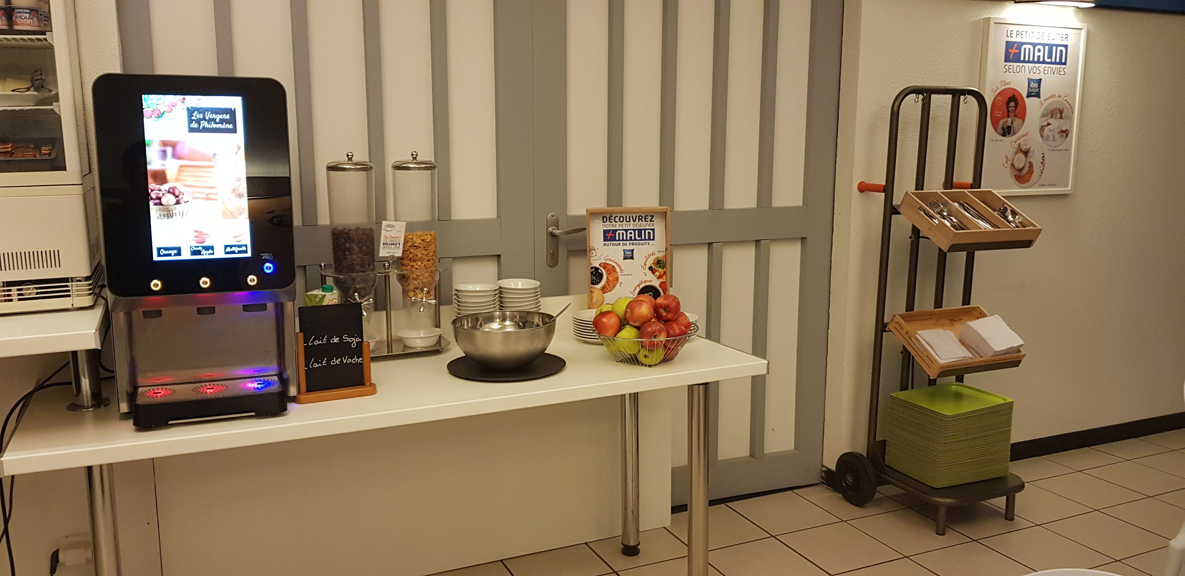 daily buffet breakfast (eur 7.90 per person)