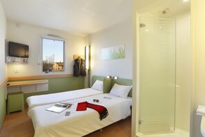 Twin Room, 2 Single Beds - First Inn Hotel (Apt)