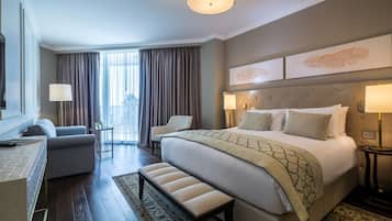 Ropa de cama de alta calidad y camas con pillow-top