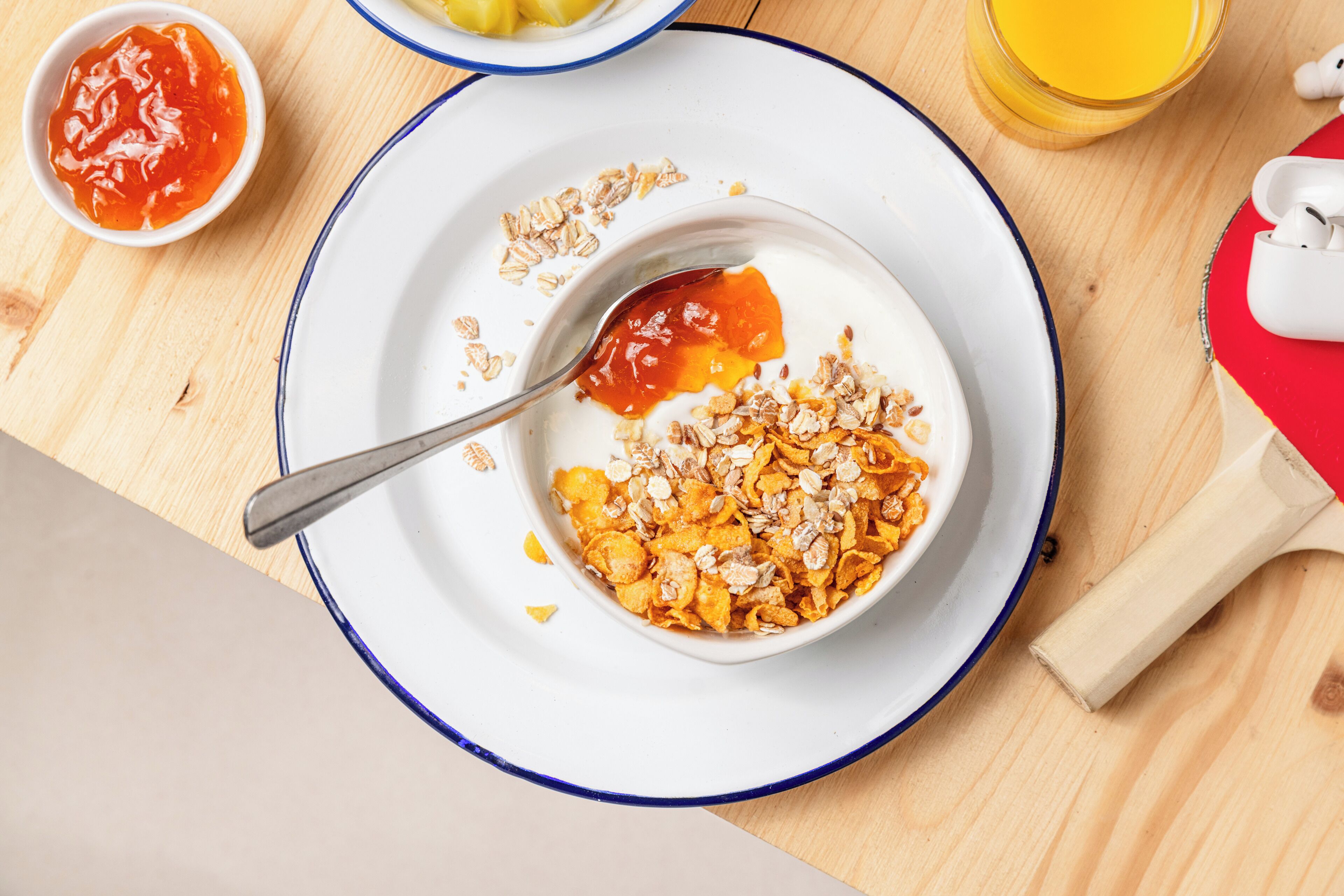 daily buffet breakfast (eur 9.50 per person)