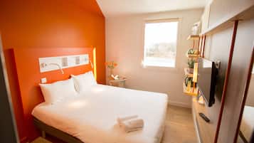 Bureau, rideaux occultants, chambres insonorisées