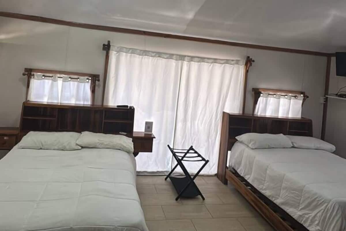 Garden View, Two Double Beds (WB2) | WiFi (free), bed sheets