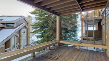 Appart'hĂŽtel, 3 chambres (Shuttle to Slopes) | Balcon