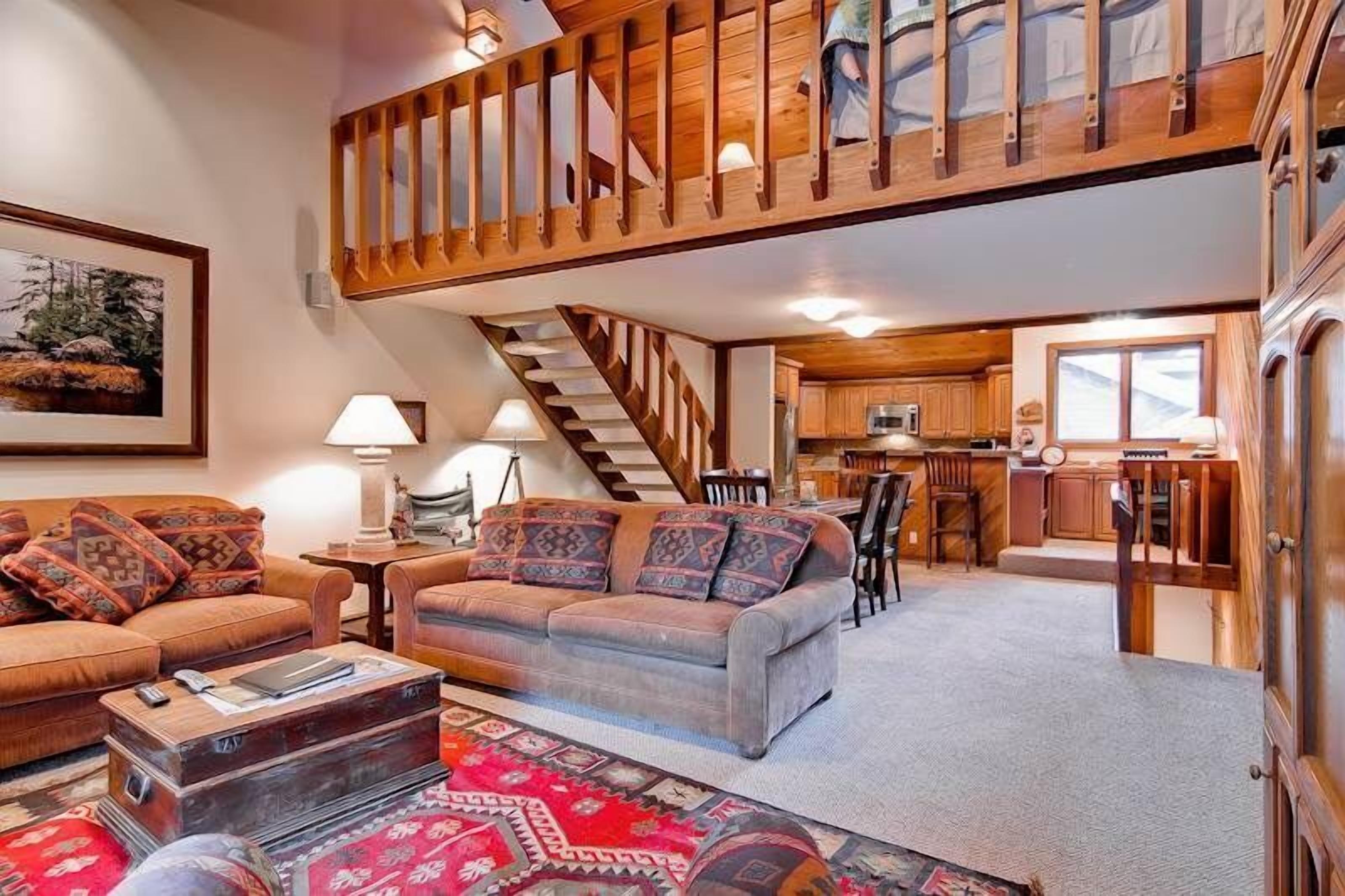 Appartement, 2 slaapkamers (Shuttle to Slopes) | Woonkamer