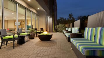 Terrasse/gårdhave