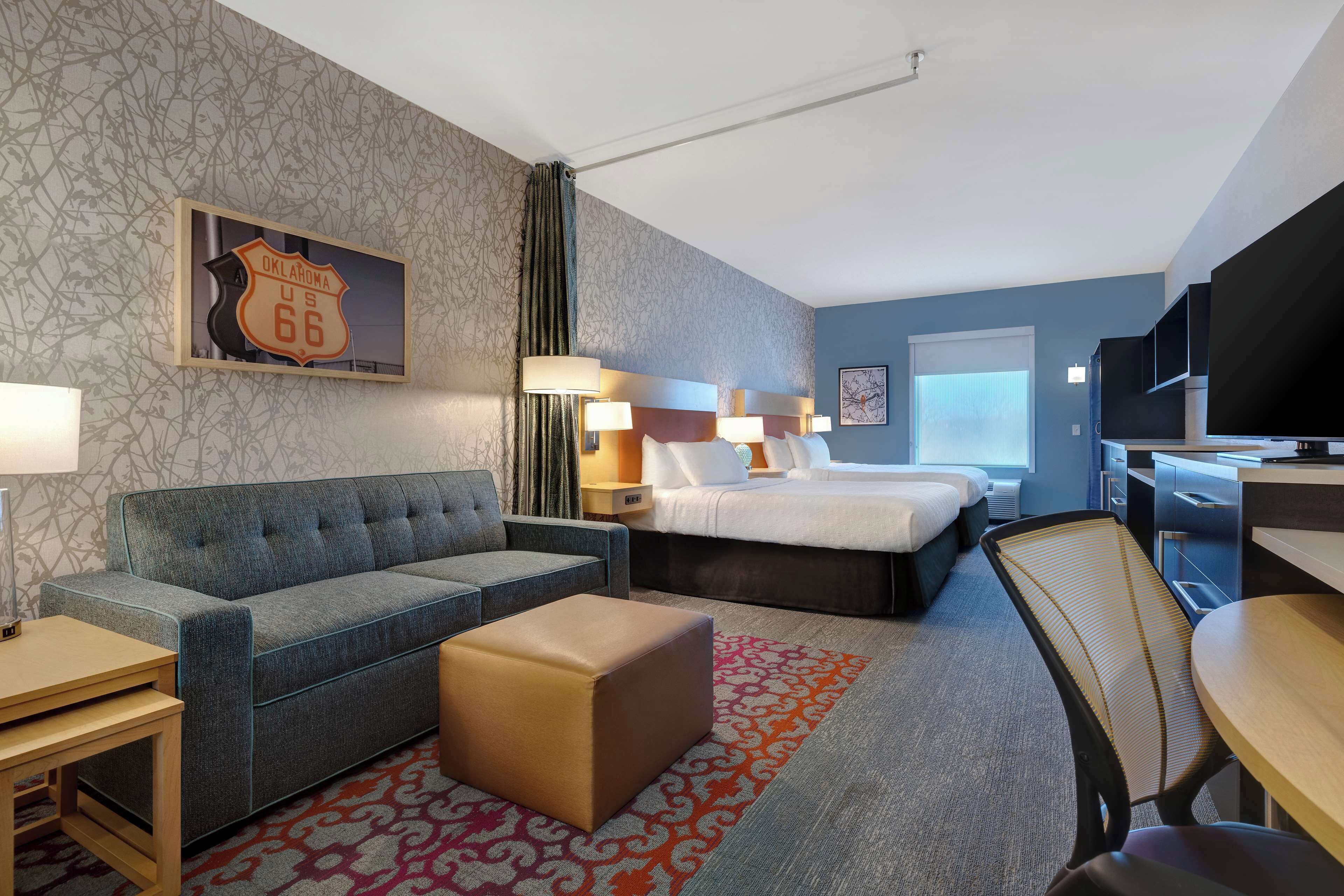 42-inch flat-screen tv with premium tv channels, tv