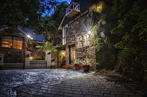 Sol Spa Suite | Terrace/patio