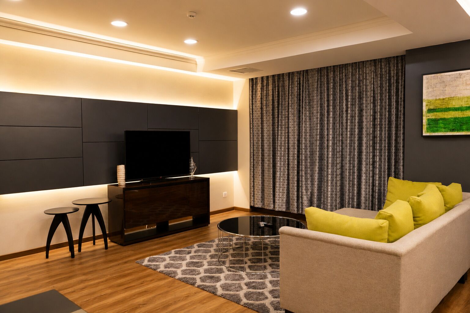 Premier Deluxe Suite | Living area