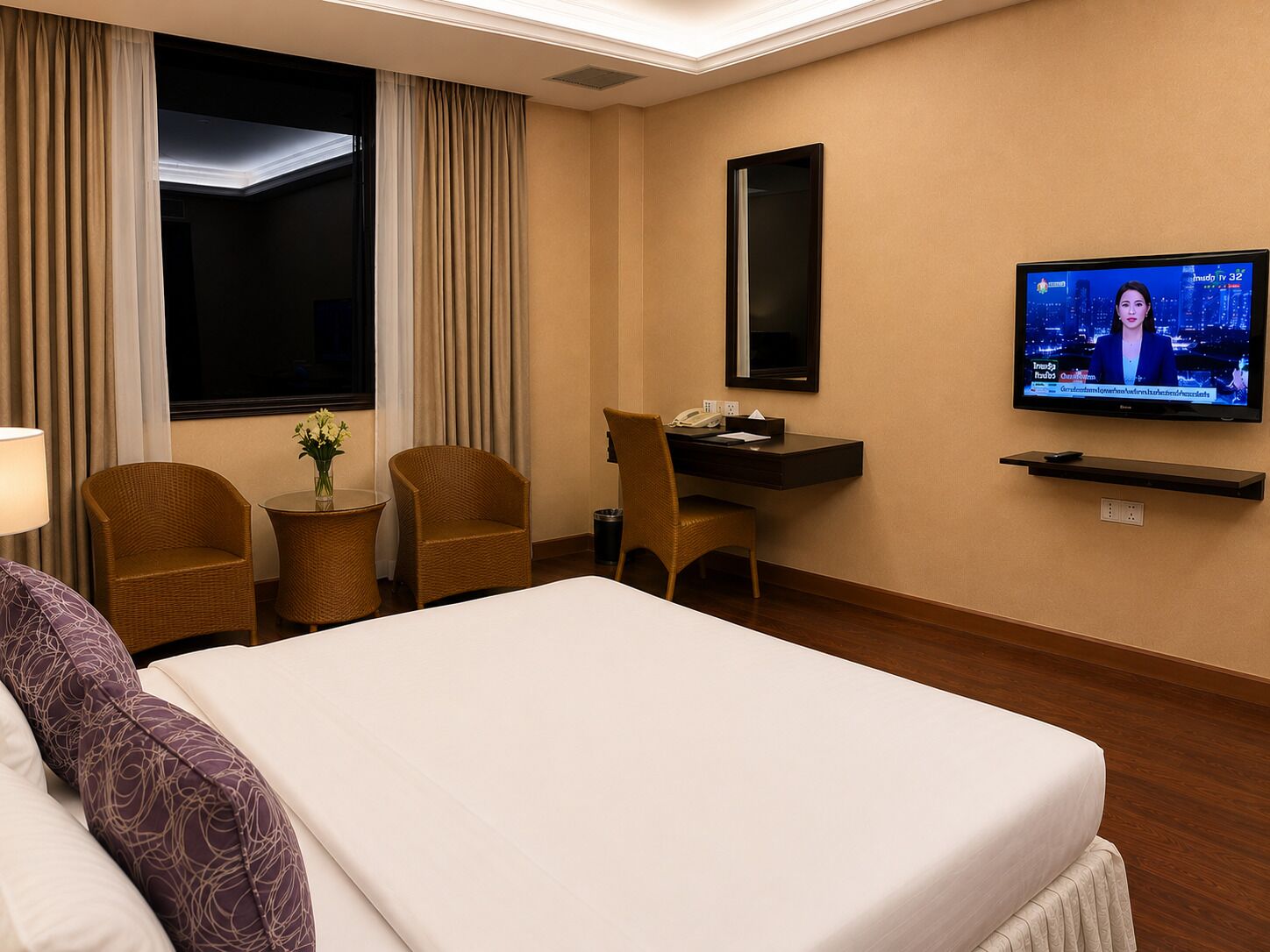 Chambre supérieure double | Coffre-fort, bureau, accès au Wi-Fi (inclus), literie fournie