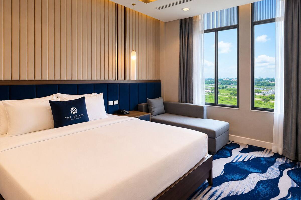 Executive Premium Suite | 客房內保險箱、書桌、免費無線上網、床單