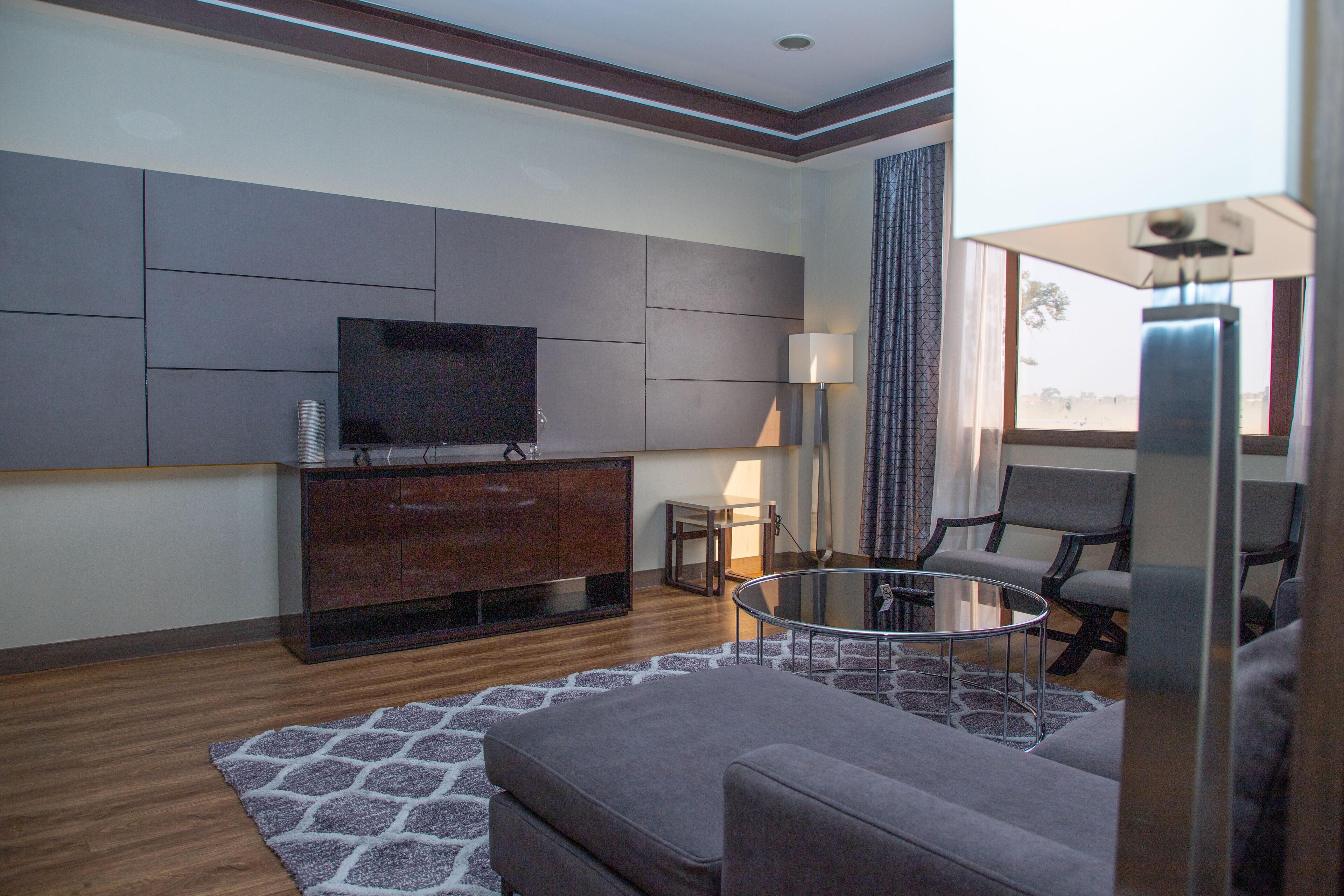 Televisión 42 pulgadas con canales de televisión por cable